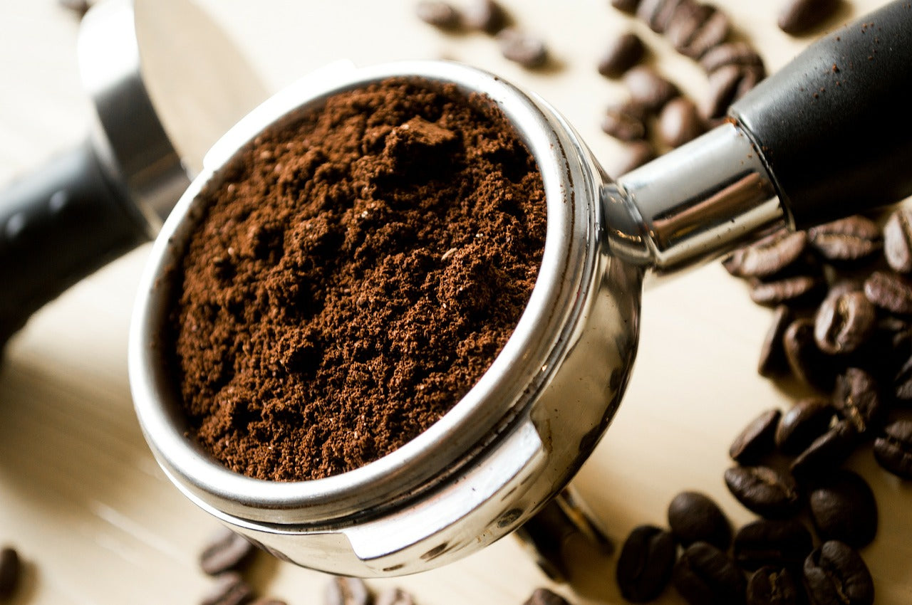 DIY Cellulite Coffee Scrub